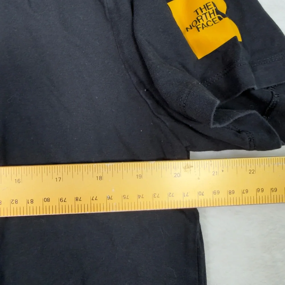 The North Face Mens T Shirt Black Short Sleeve Never Stop Exploring Graphic L‎